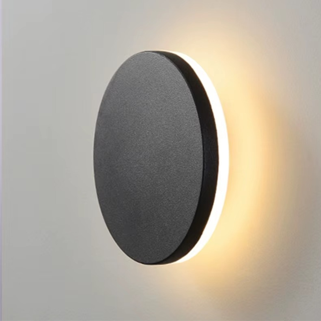 The Alunix IP65 LED Wall Lamp