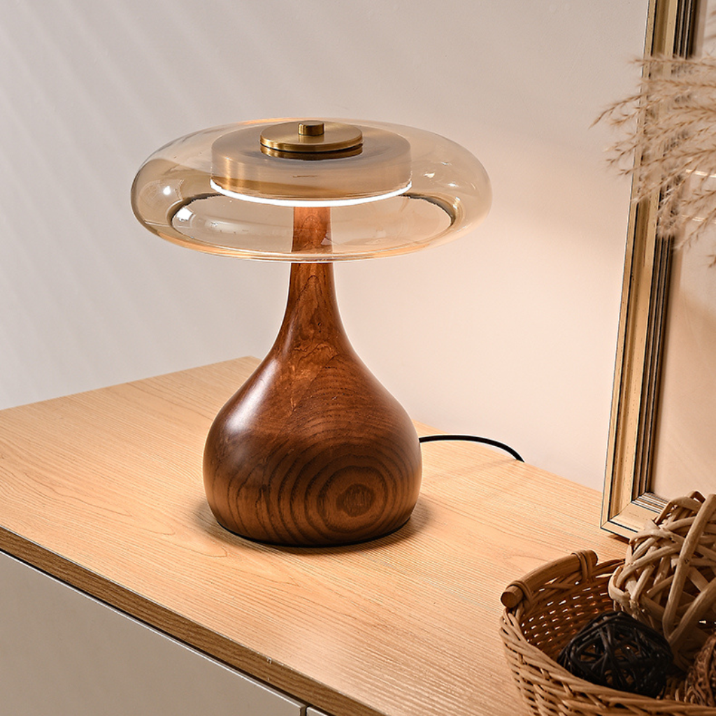 The Antoinelle French Retro Table Lamp