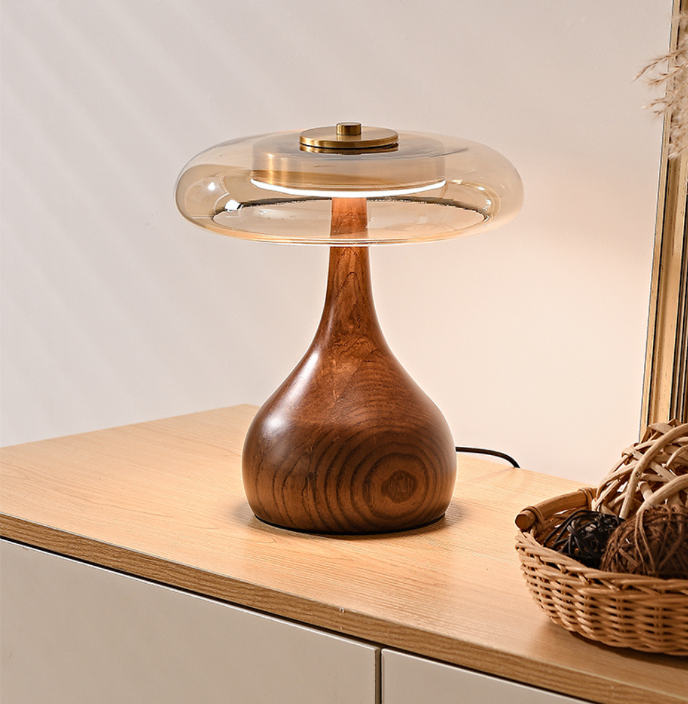 The Antoinelle French Retro Table Lamp