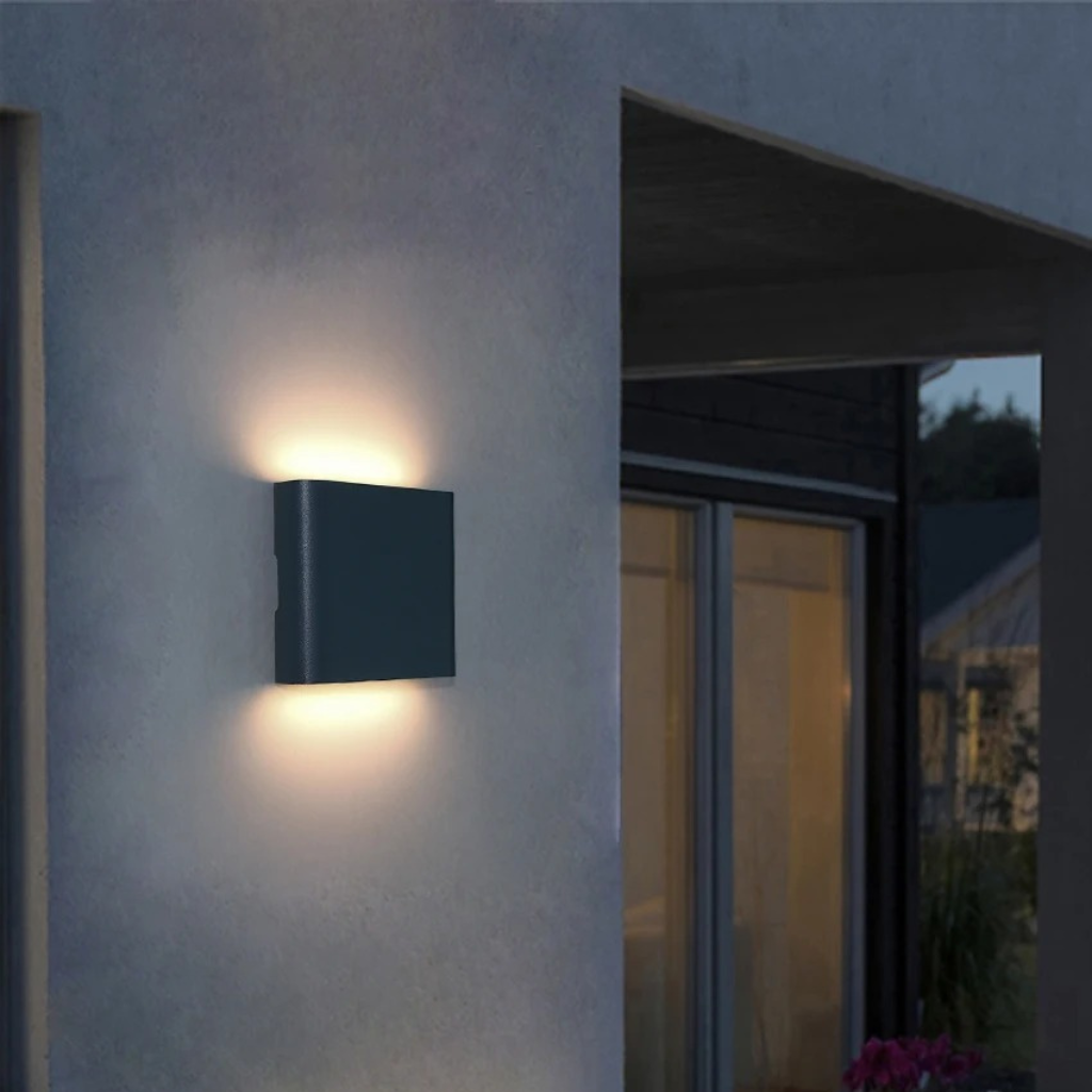 The Aquora IP65 Waterproof LED Wall Light