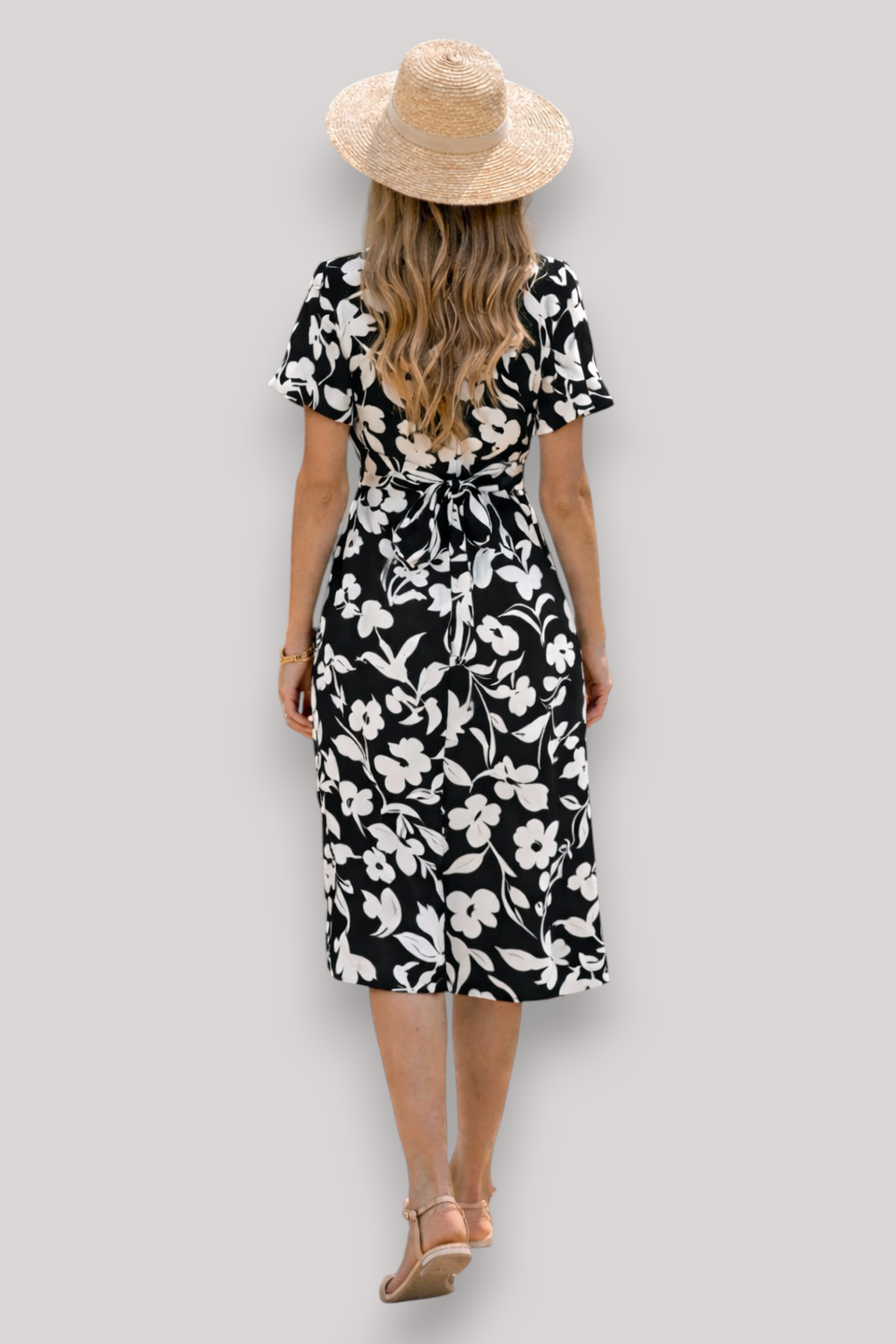 The Claudia Women's Floral Fitted Dress