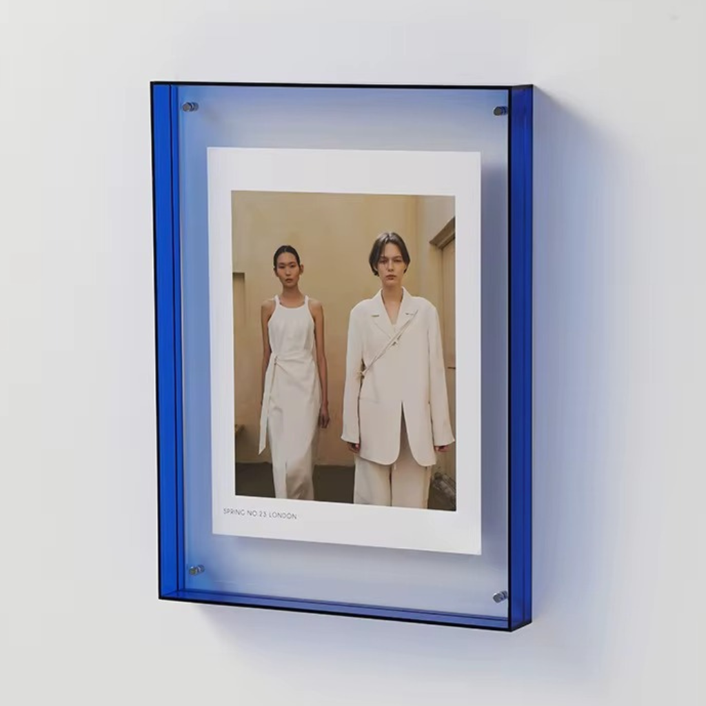 The Clearvue Modern Acrylic Photo Frame