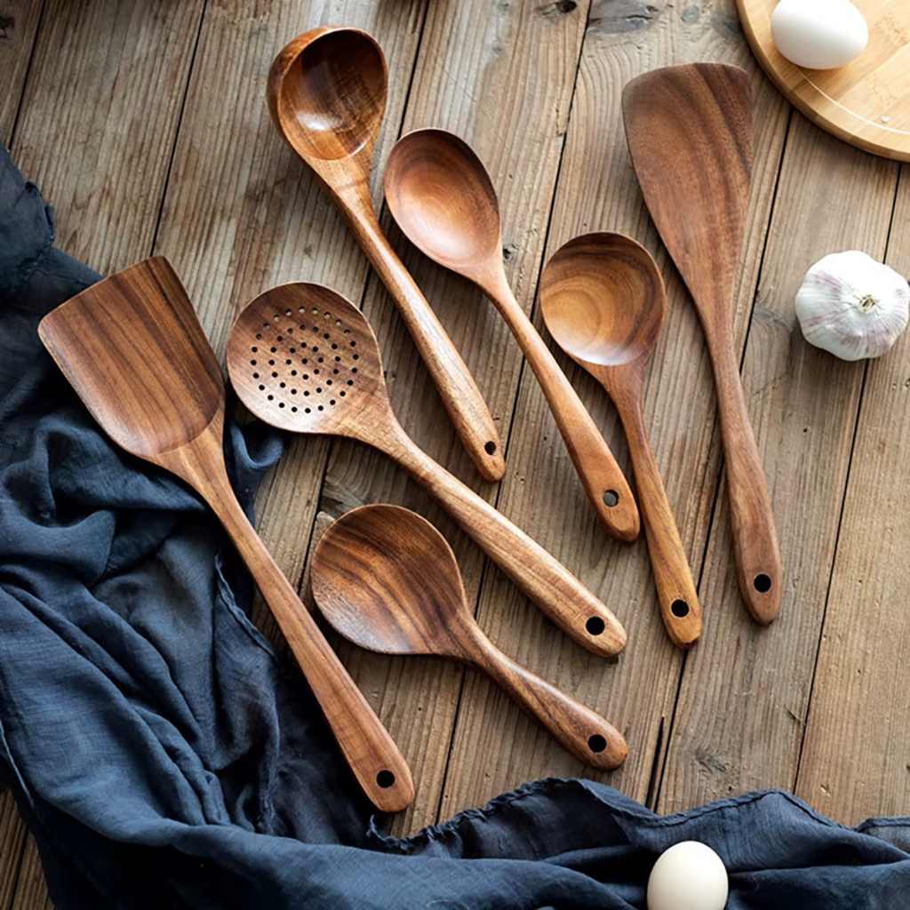 The Cookora Wooden Kitchen Utensil Set