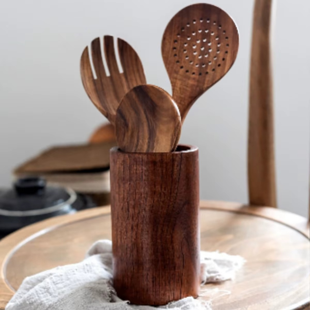 The Cookora Wooden Kitchen Utensil Set