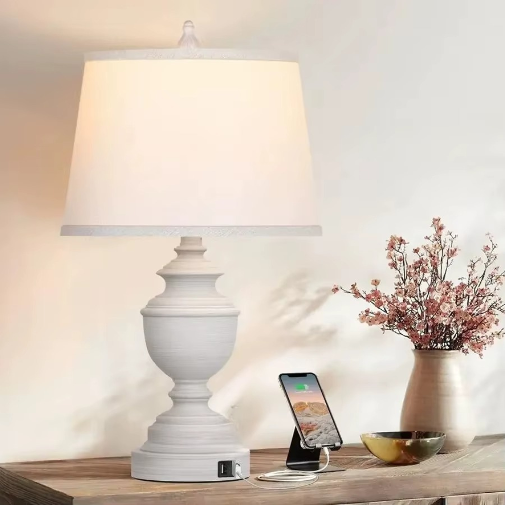 The Farmora 3 Way Dimmable Bedside Lamp