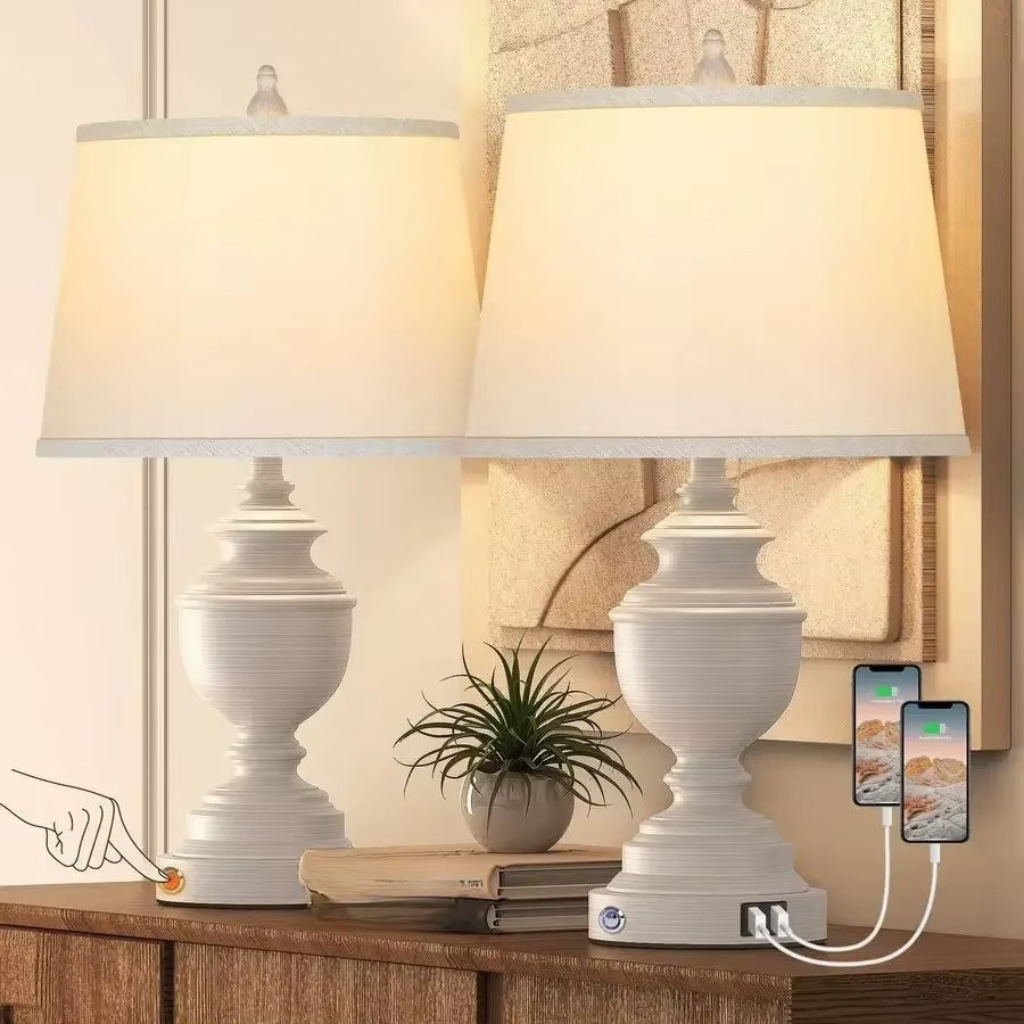 The Farmora 3 Way Dimmable Bedside Lamp