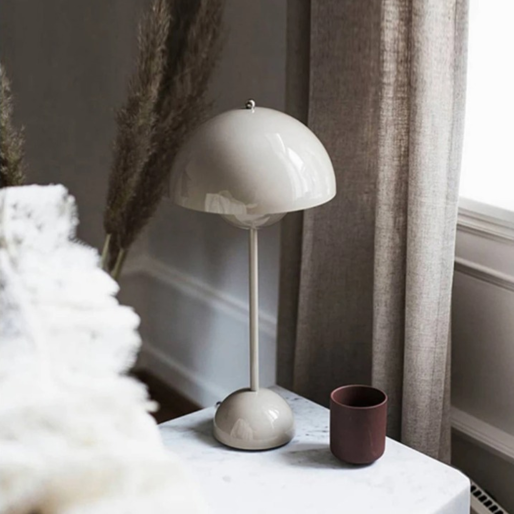 The Floravo Modern Mushroom Table Lamp