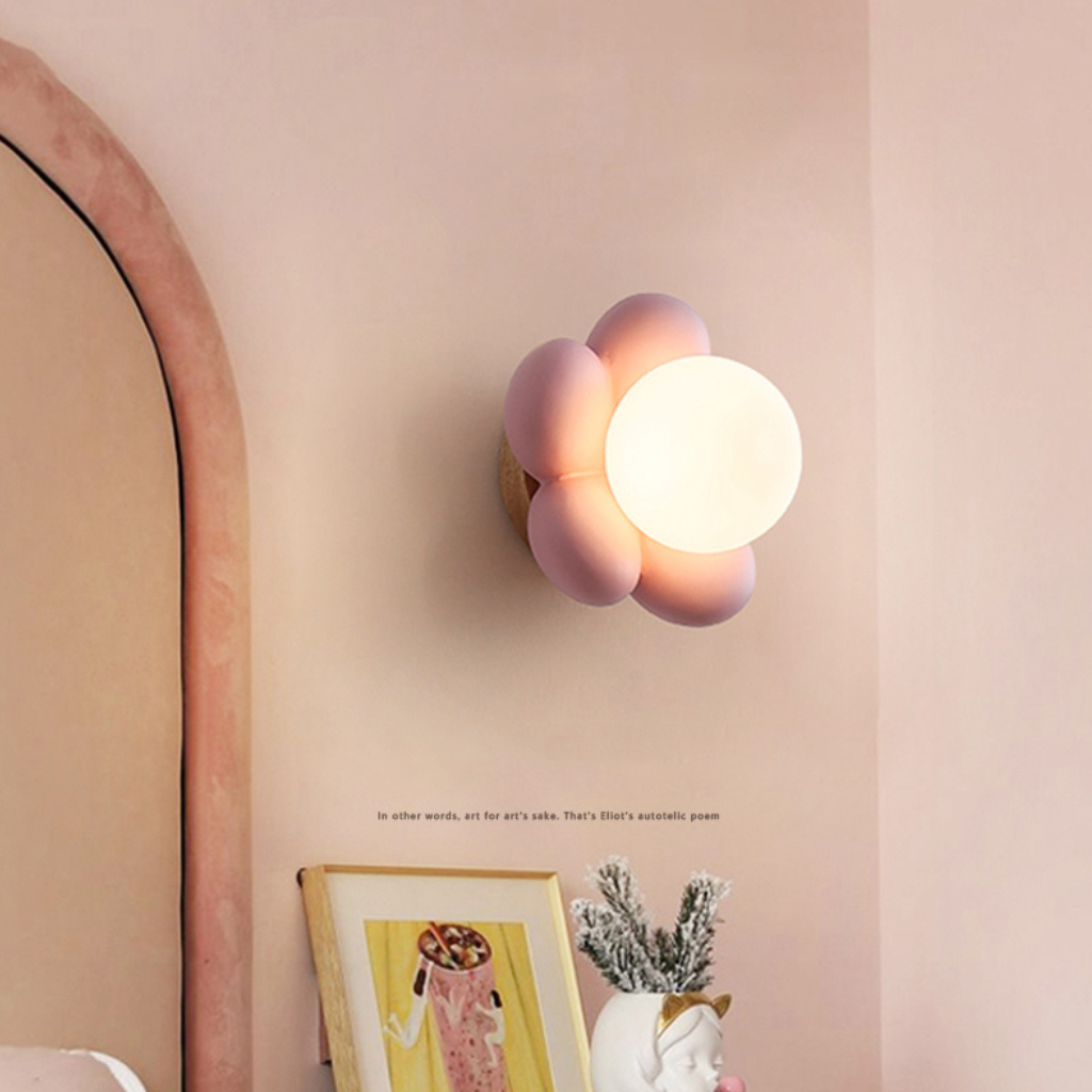 The Florielle Flower LED Wall Light