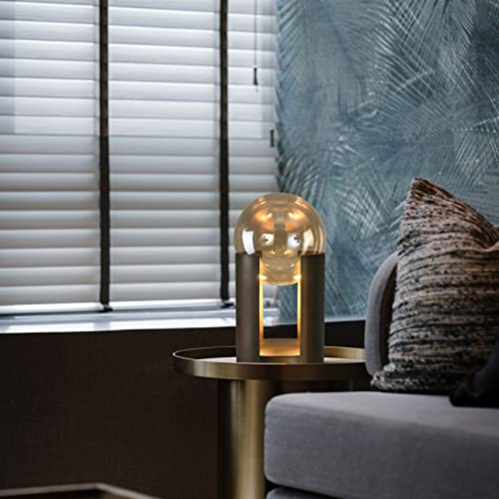 The Glavora Glass Globe Table Lamp