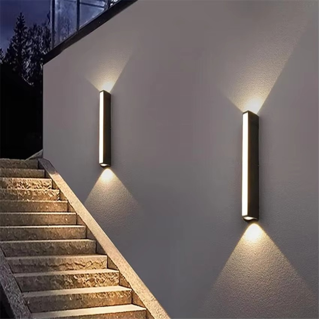 The Hydrova LED Waterproof Wall Lamp
