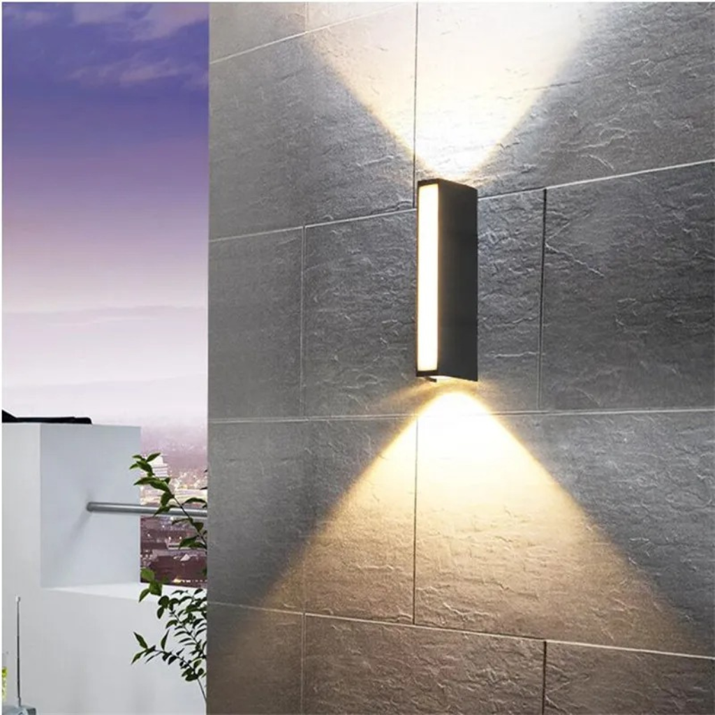 The Hydrova LED Waterproof Wall Lamp