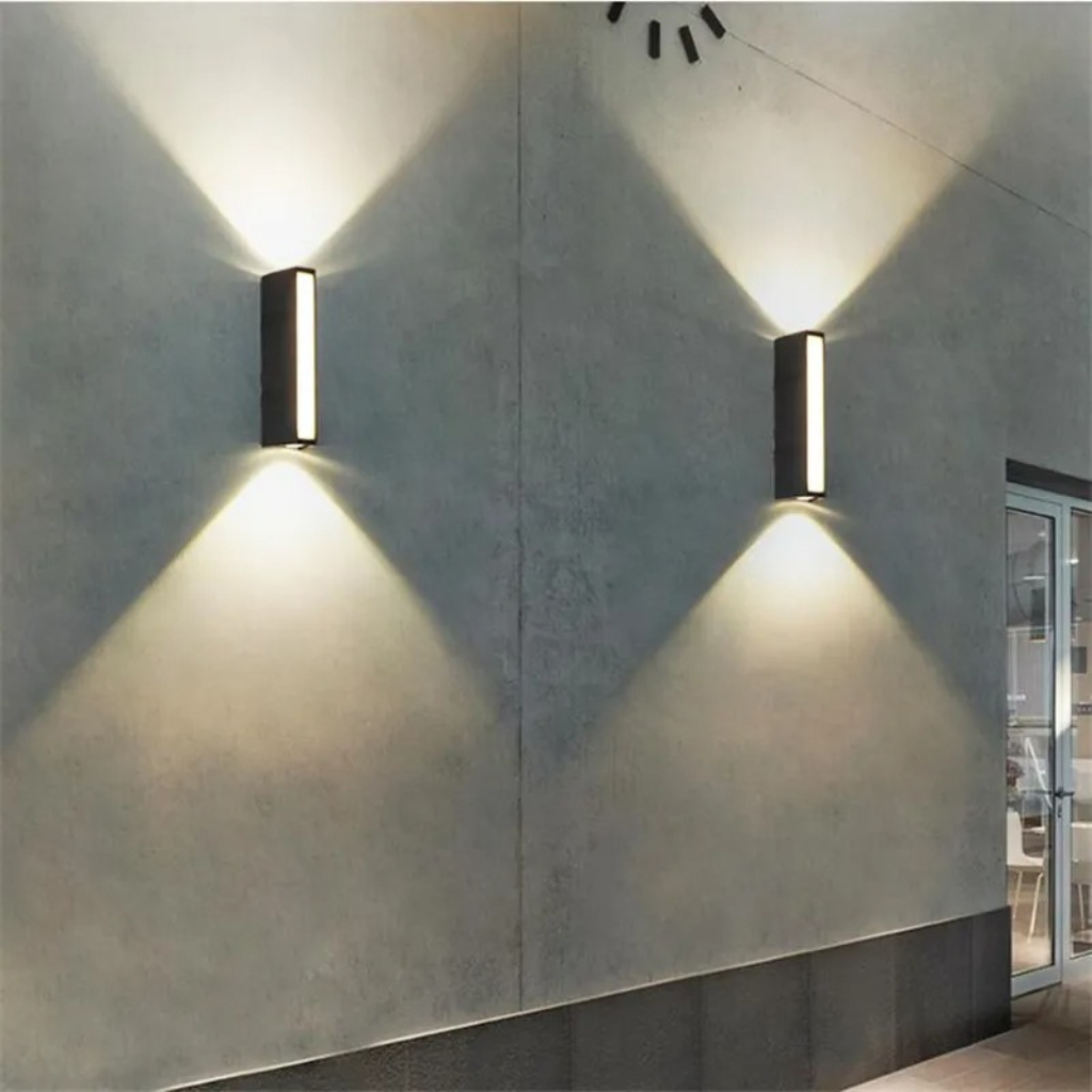 The Hydrova LED Waterproof Wall Lamp