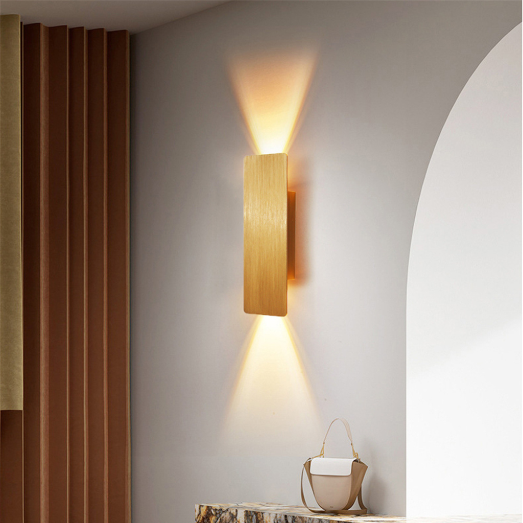 The Linearis Modern Outdoor LED Wall Light