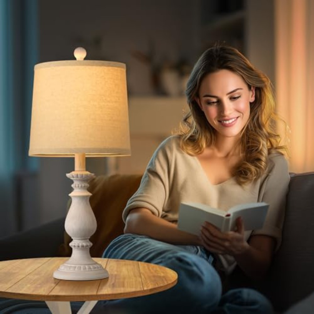 The Linena Fabric Modern Linen Table Lamp