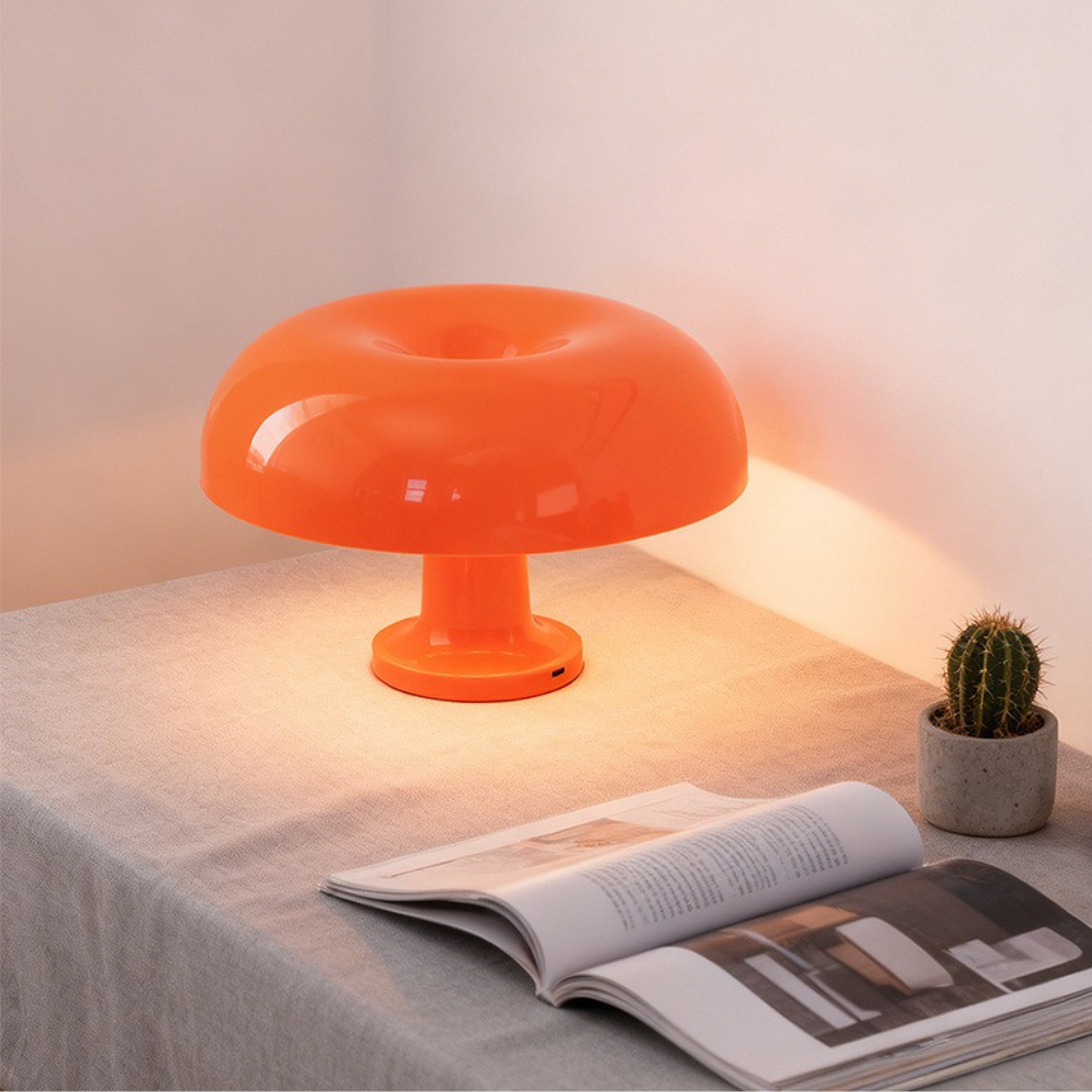 The Lumish USB LED Tri Colour Mushroom Desk Lamp