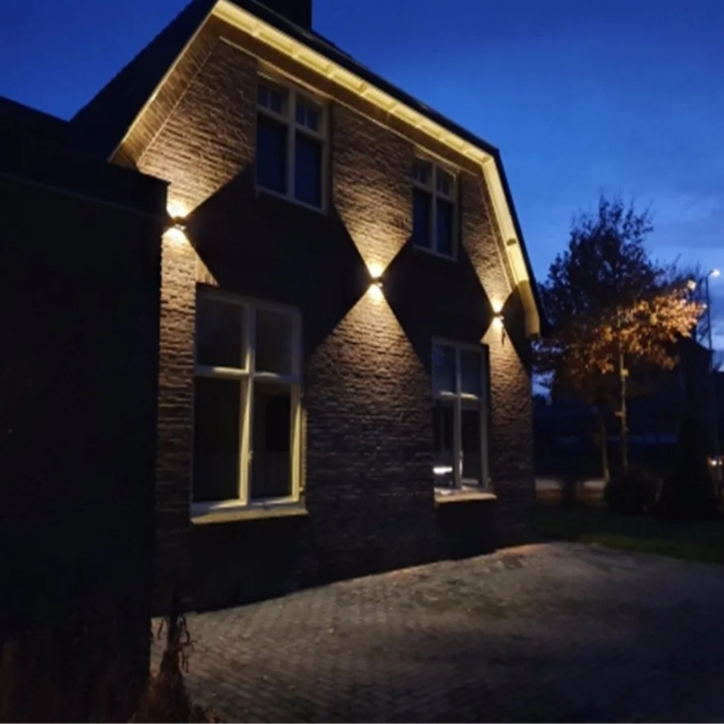 The Lumivora Waterproof LED Wall Light