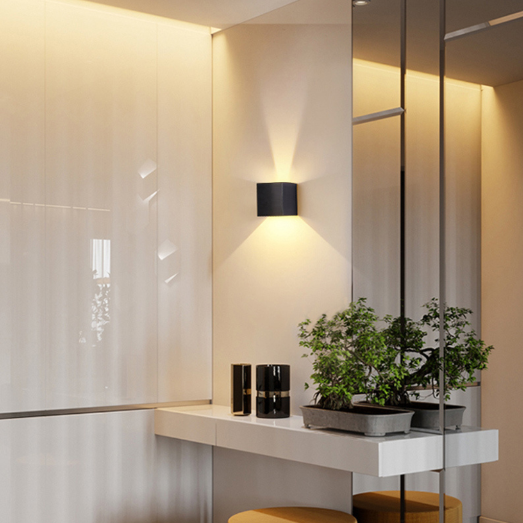 The Nordiva Nordic Waterproof LED Wall Lamp