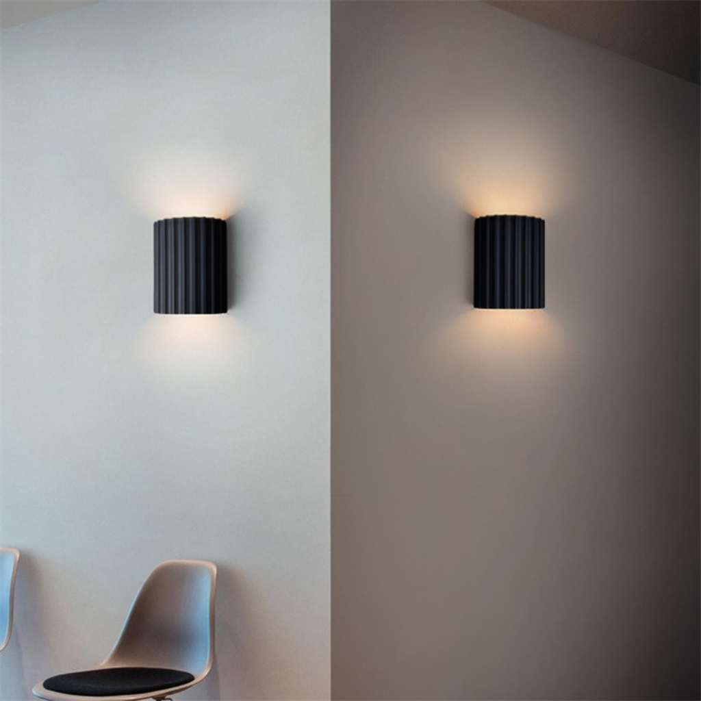 The Resvane Nordic Modern Resin LED Wall Light