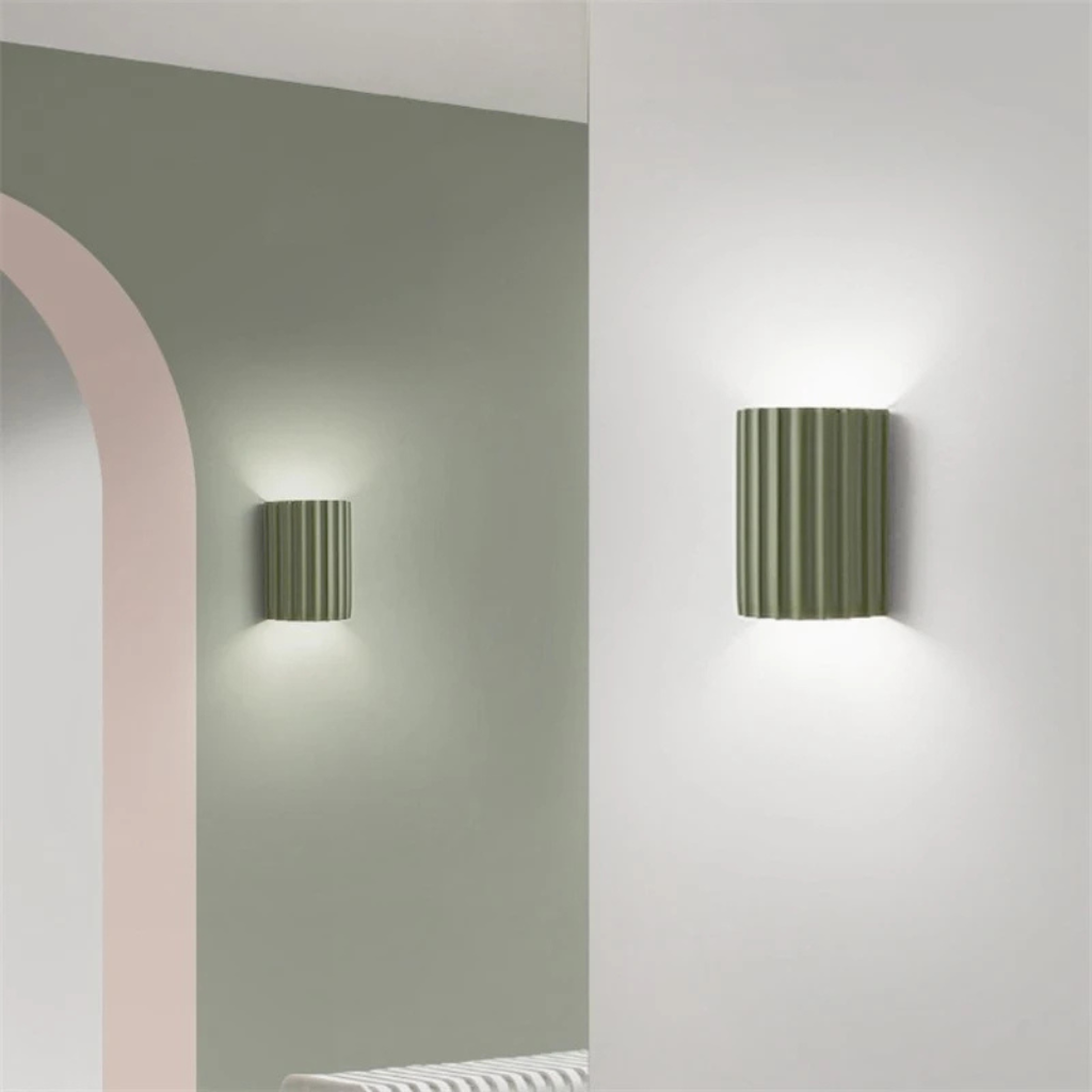 The Resvane Nordic Modern Resin LED Wall Light