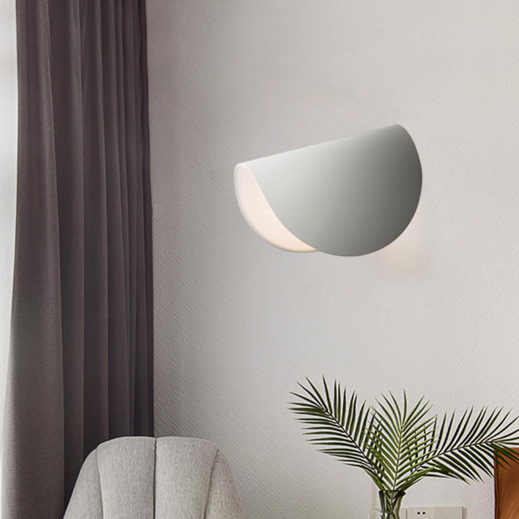 The Rotavo Nordic Rotatable LED Wall Light