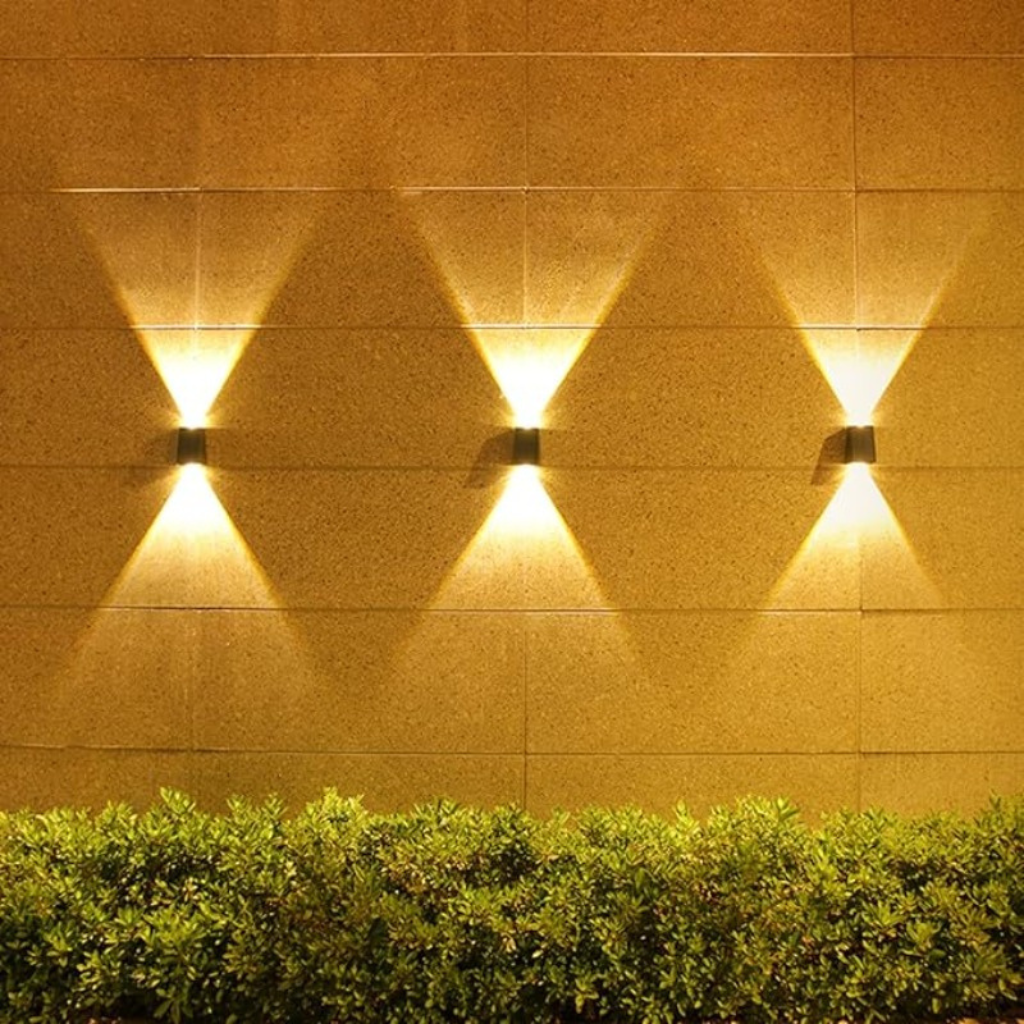The Solaras Waterproof Solar Wall Light