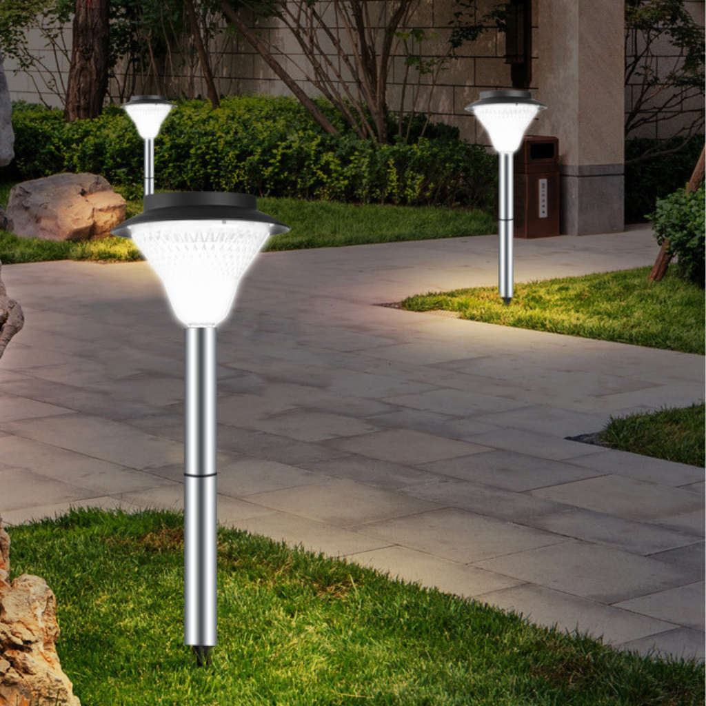 The Solera Waterproof Solar LED Lawn Light