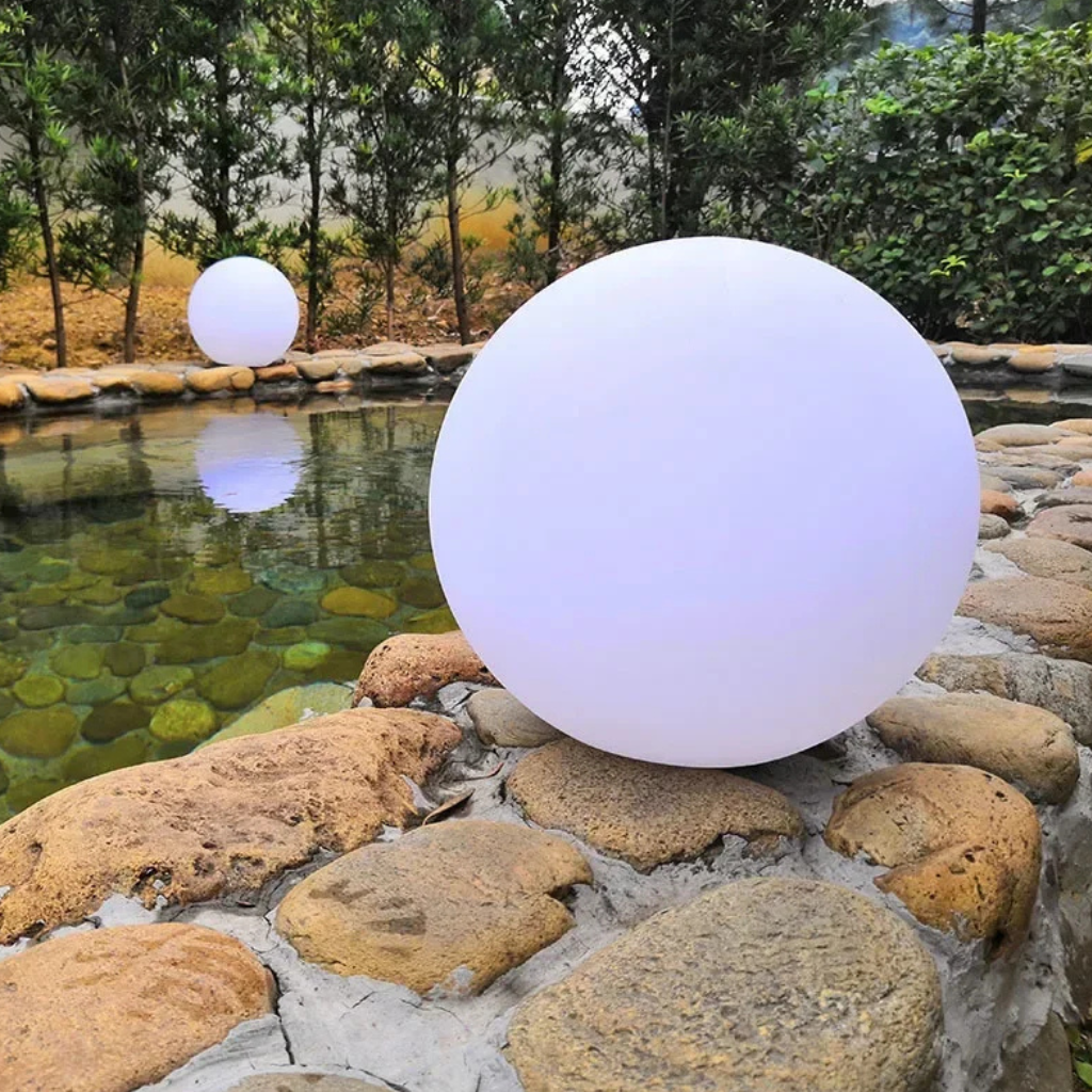 The Solisphere Waterproof Solar Ball LED Mood Light