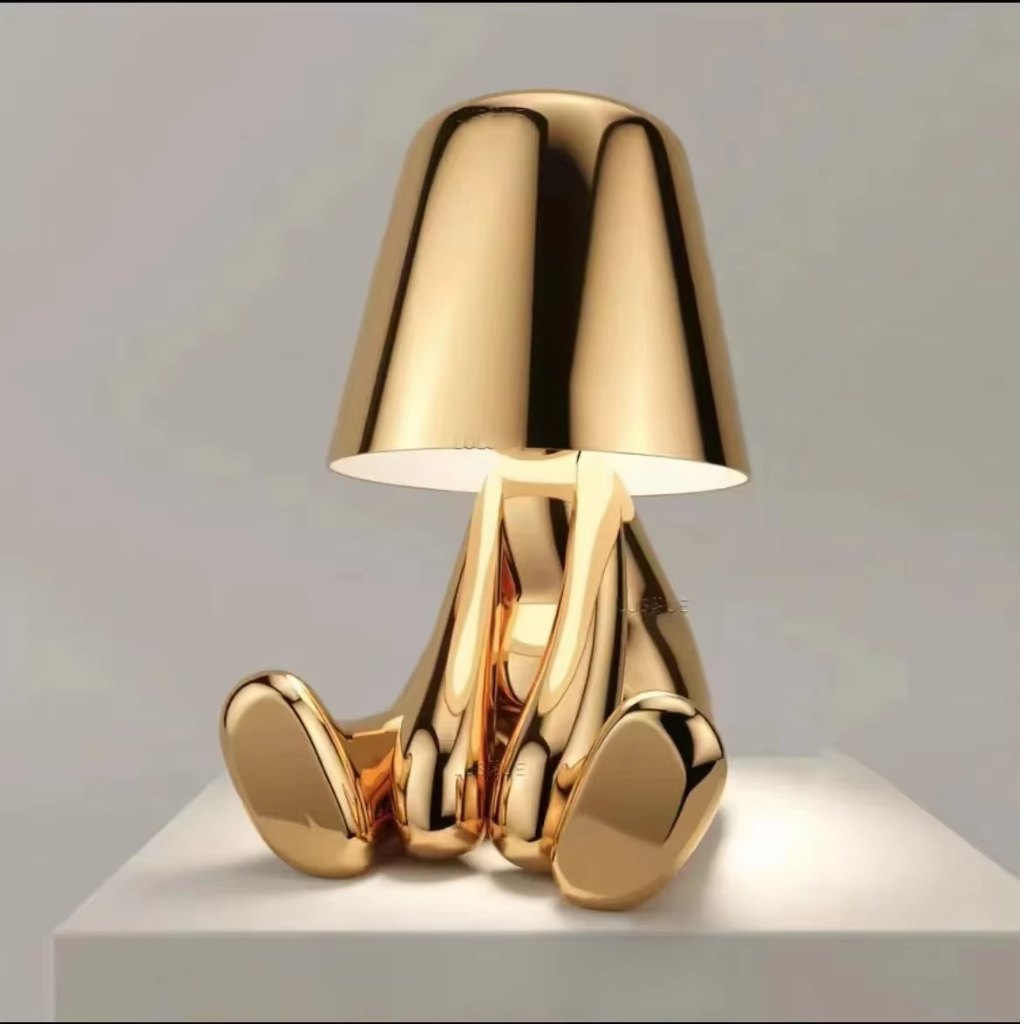 The Thinkra USB Statue Desk Lamp