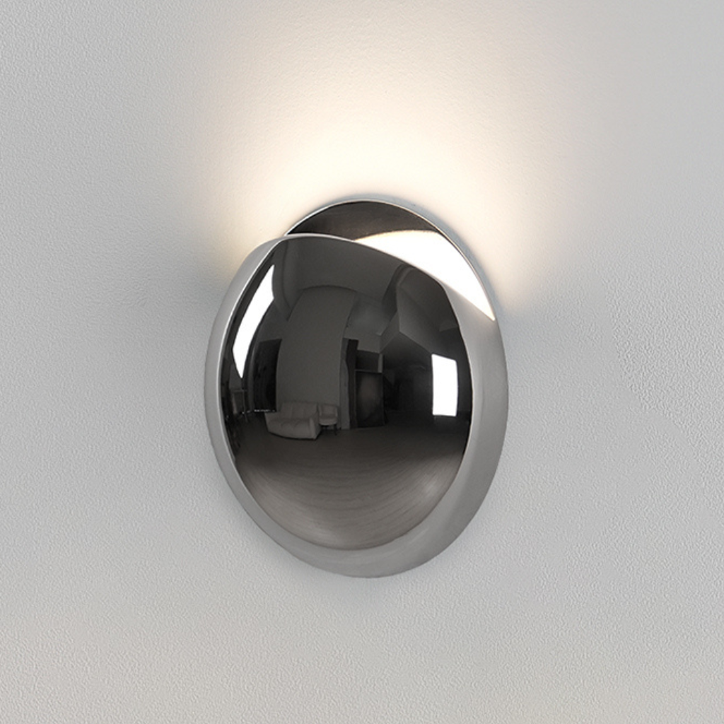 The Valtara Waterproof LED Wall Light