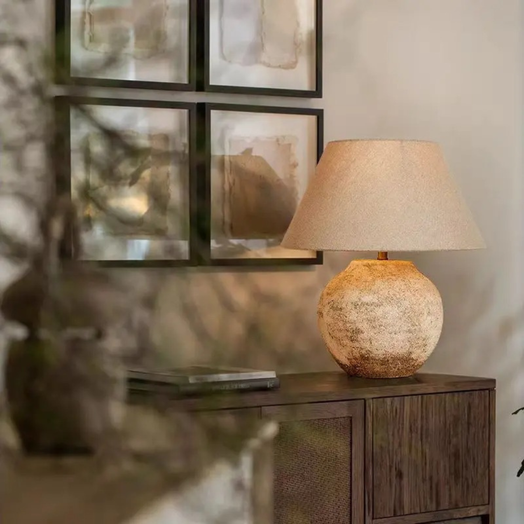 The Wabilux Ceramic Table Lamp